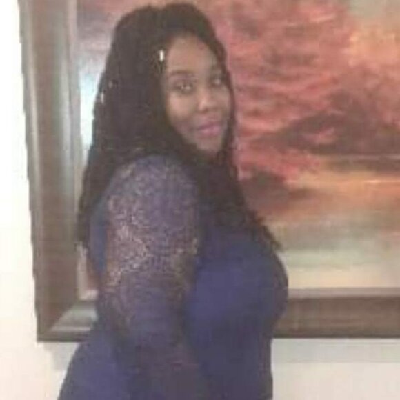 Meet your Posher, Ladyhurt - Picture 1 of 1